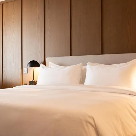 Metcalfe Hotel Montreal By Gray Collection-2
