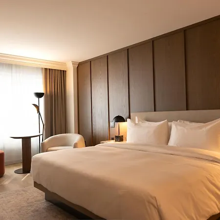 Metcalfe Hotel Montreal By Gray Collection-2