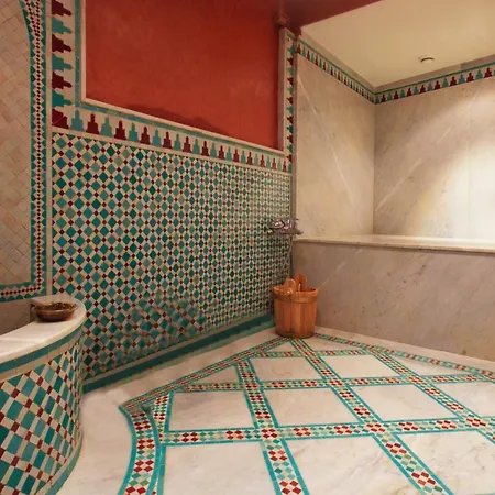 Art Palace Suites & Spa-3