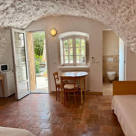 La Petite Bergerie-2