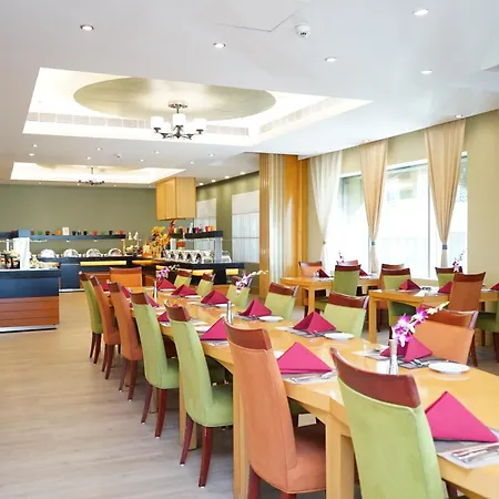 City Seasons Hotel & Suites Muscat-3