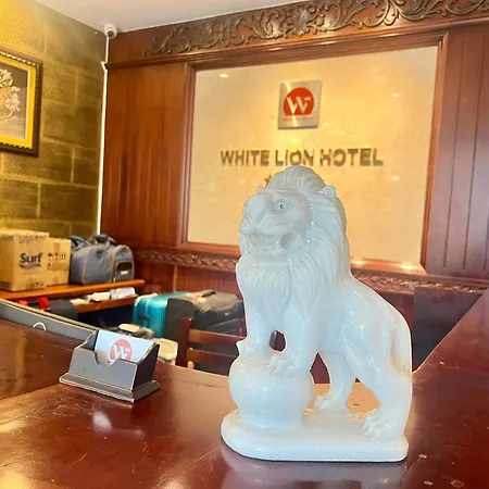 White Lion Hotel-3