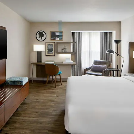 The Del Monte Lodge Renaissance Rochester Hotel & Spa-2