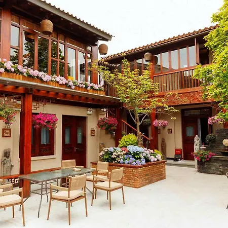 Jingshan Garden Courtyard Hotel Beijing Forbidden City Newly Renovated Tianmen Wangfujing Gardenhutong Bejjingcourtyard-3