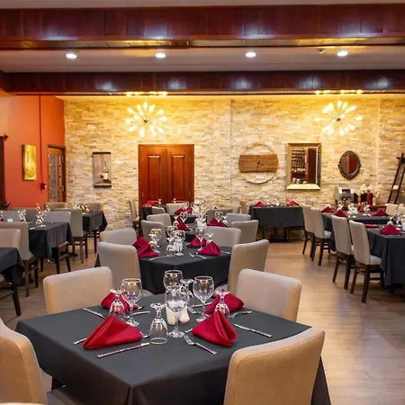Best Western Plus Belize Biltmore Plaza-3
