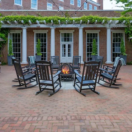 The Tidewater Inn-3
