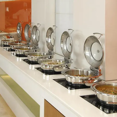 Ibis New Delhi Aerocity - An Accor Brand-3