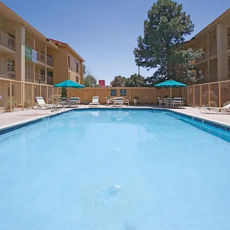 Travelodge By Wyndham Golden-Denver-3