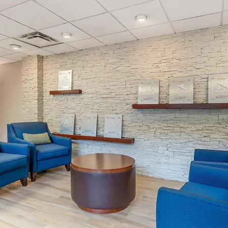 Comfort Inn & Suites Lavale - Cumberland-2