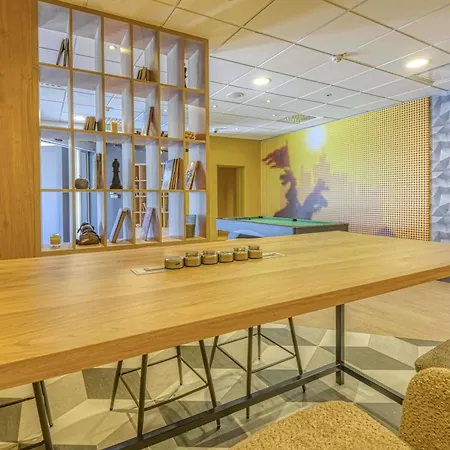 ibis Cholet-3