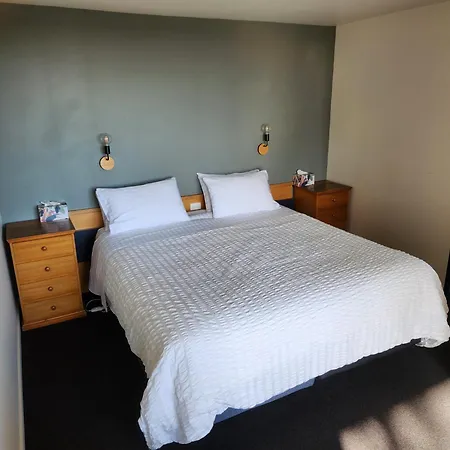 Tamar Ridge Winery Apartments-3