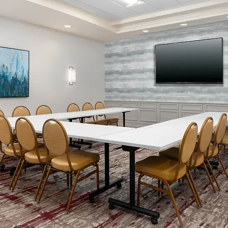 Hilton Garden Inn Wayne-3