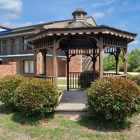 Days Inn By Wyndham Clanton Al-2