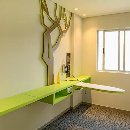 Ibis Styles Curitiba Centro Civico-2