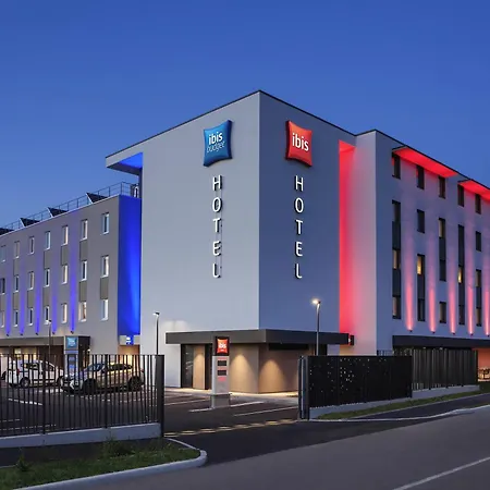 Ibis Budget Sens-3