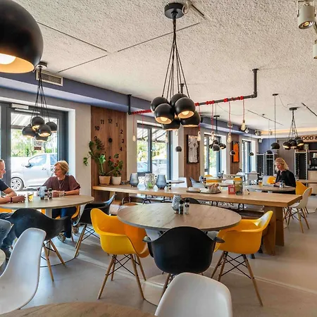 Ibis Styles Haarlem City-3