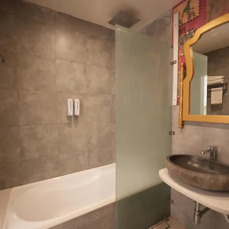 Stay Banaras - A Boutique Hotel In Sigra-2