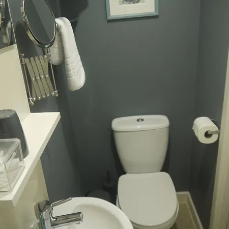 Skyline Guesthouse-2
