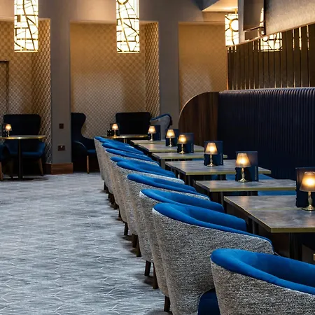 Crowne Plaza London Heathrow T4 By Ihg-3