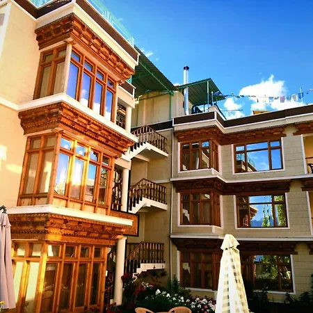 Hotel Om Ladakh-2