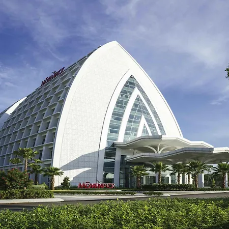 Movenpick Hotel & Convention Centre Klia-3