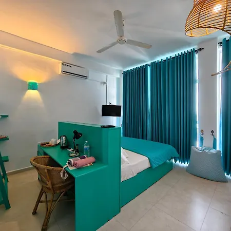 Trinco Beach By Dsk-2