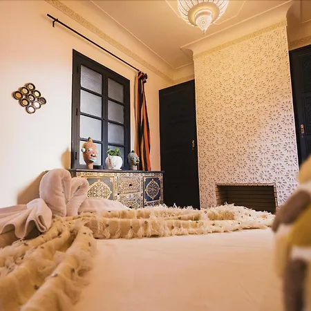 Riad New Moon-2