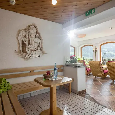 Hotel Pension*** Wiesenhof-2