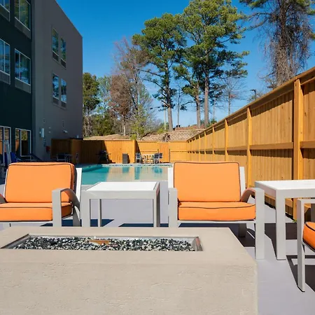 La Quinta Inn & Suites By Wyndham Oxford-3