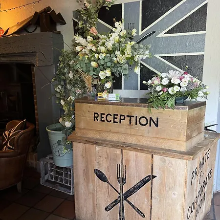 The Chequers At Burcot-2