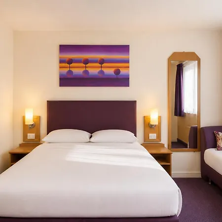 Stables Inn, Aintree-2