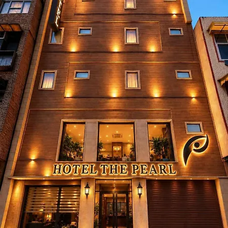 Hotel The Pearl Near Blk Hospital-2