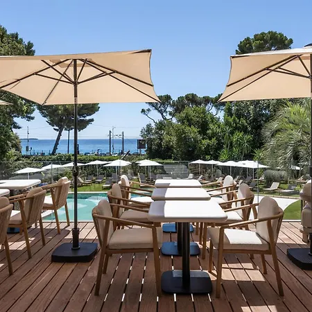 Radisson Hotel Cannes Seaside-3
