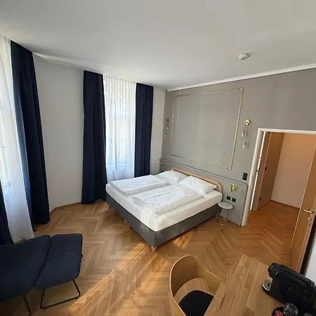 Kolbeck Rooms-3