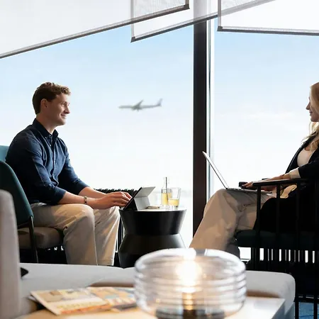 Sheraton Frankfurt Airport Hotel & Conference Center-3