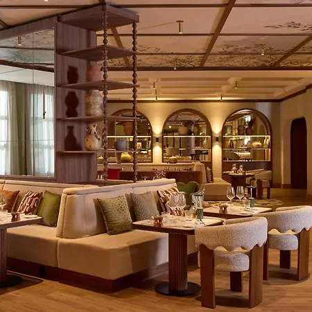 Grand Hotel Roi Rene Aix - Mgallery Collection-3