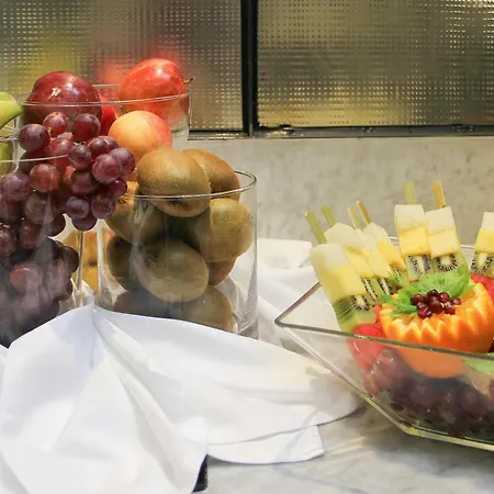 Mercure Madrid Centro-3
