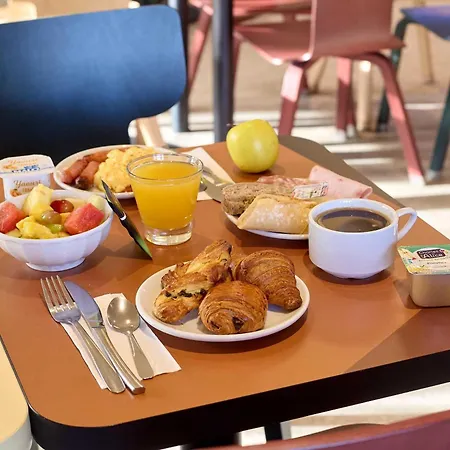 B&B HOTEL Saint-Witz Roissy-2