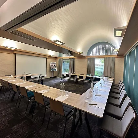 Novotel Lens Noyelles-3