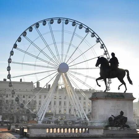 Novotel Lyon Gerland Musee Des Confluences-3