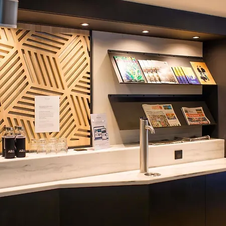 Mercure Lorient Centre-2