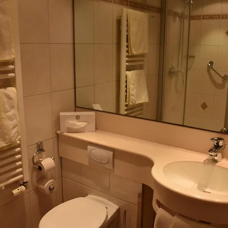Hotel Gasthof Straub-2