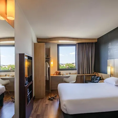 IBIS Cannes Mouans Sartoux parking gratuit-3