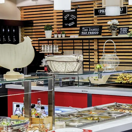 Ibis Girona-2