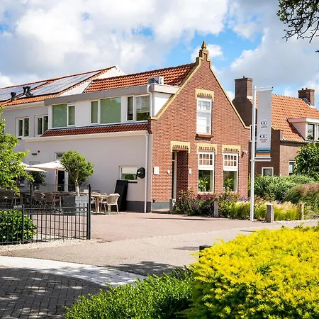 Guesthouse Ouddorp Connection-2