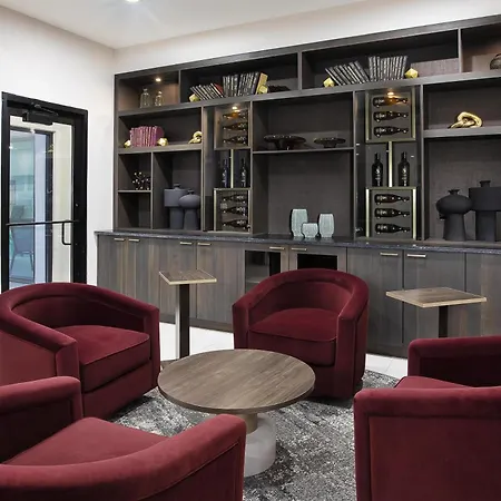 Doubletree By Hilton Hotel Detroit Novi-2