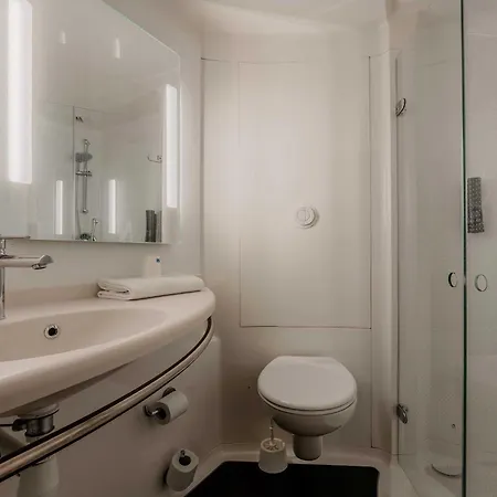 B&B Hotel Maubeuge Gare-2