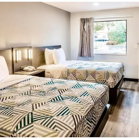 Motel 6-Carlsbad, Ca - East Near Legoland-3