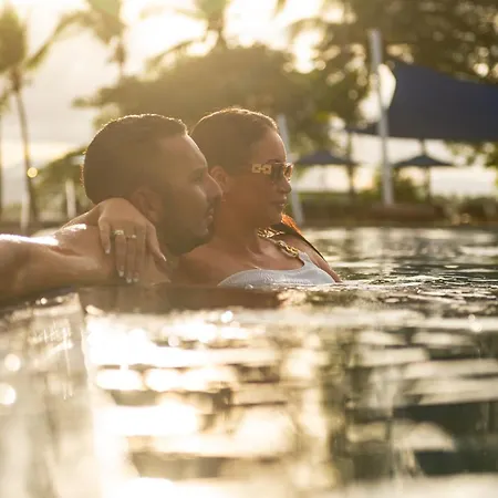 Hilton Fiji Beach Resort And Spa-2