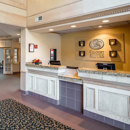 Comfort Suites University Area Notre Dame-South Bend-2